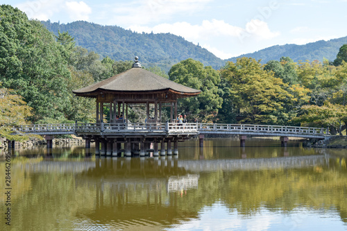 奈良公園 浮見堂