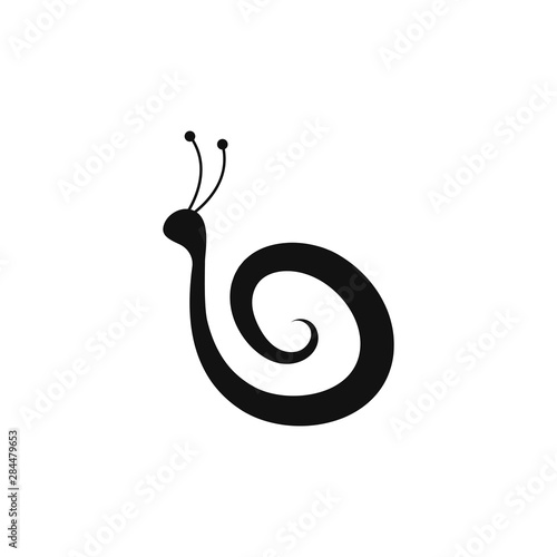 snail logo template vector icon illustration design 