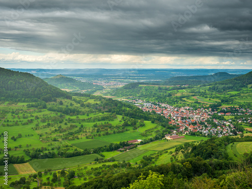 Fototapeta Naklejka Na Ścianę i Meble -  View from the Ruin Reussenstein across the beautiful landscape of the alb and to Neidlingen