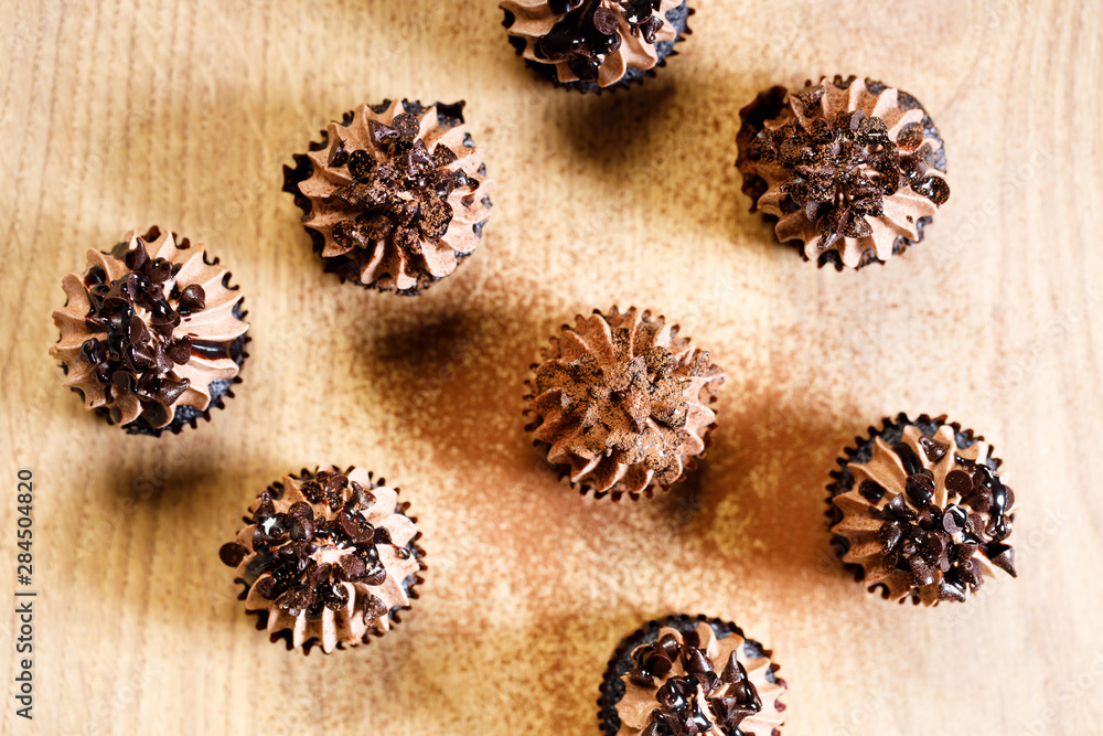 Fototapeta premium Homemade sweet chocolate cupcakes