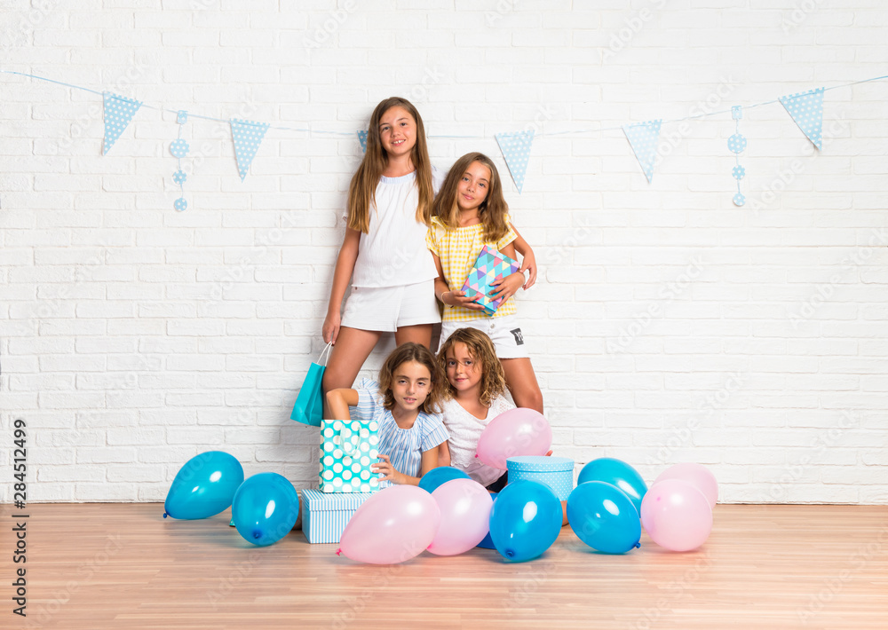 Fototapeta premium Group of friends in a birthday party