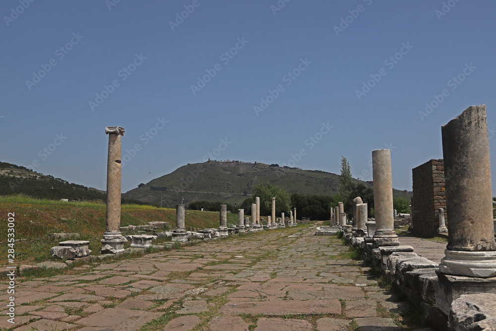 Turkey / İzmir / Pergamum Acropolis ancient city