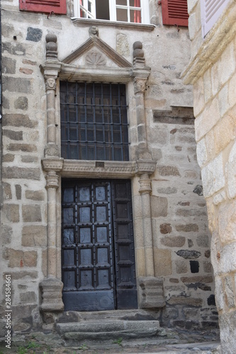 Cloître, cathédrale, Tulle, centre ville