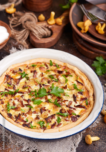 Quiche – open tart pie with chicken meat, chanterelles mushrooms, onion and cheese