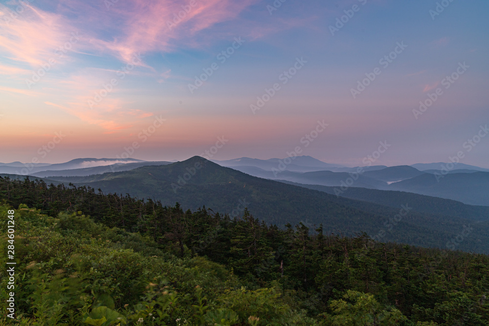 Obraz premium Hachimantai in the early summer morning