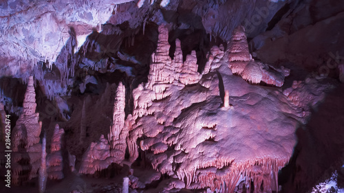 limestone formations in lewis and clark caverns photo