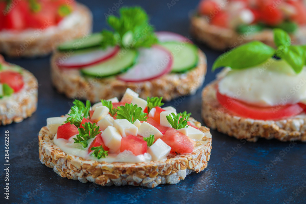 healthy snack rice cake topped diced tomatoes mozzarella parsley healthy snack rice cake topped diced tomatoes mozzarella parsley