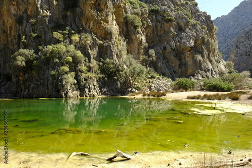Fotografi Die Felsenschlucht Torrent de Pareis bei Sa Calobra in der Serra de Tramuntana,