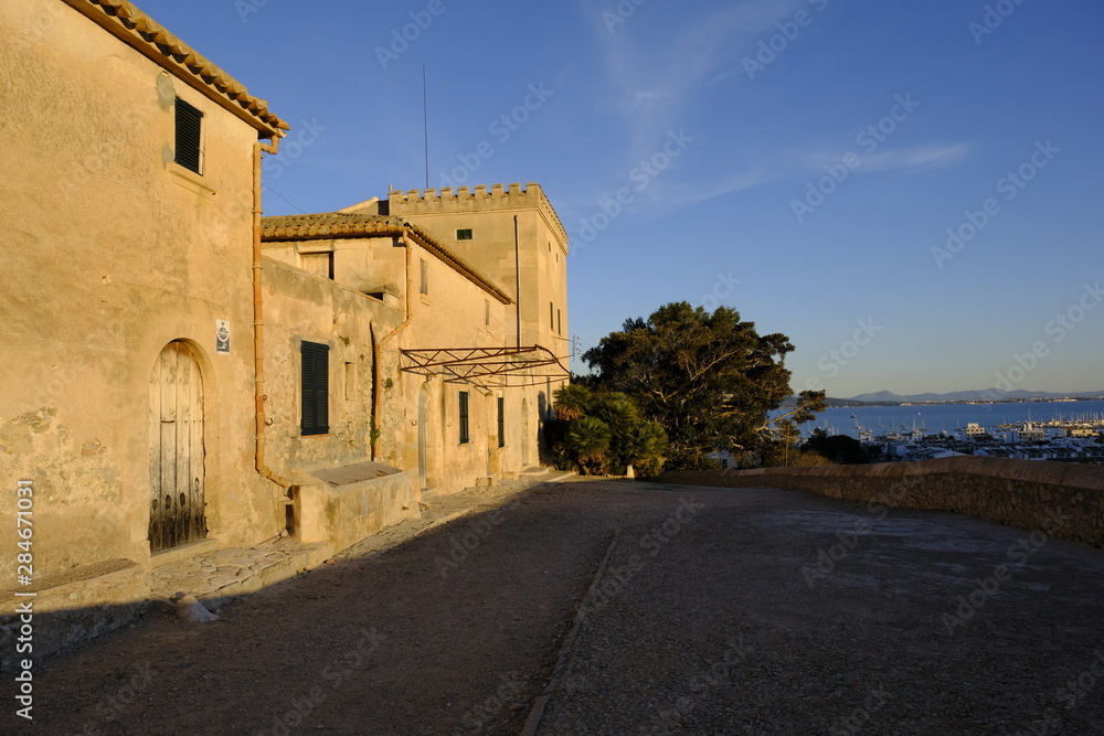 Landgut Cases de Bóquer, am Eingang zum Vall de Bóquer, auf der Halbinsel Formentor, Mallorca, Balearen, Spanien