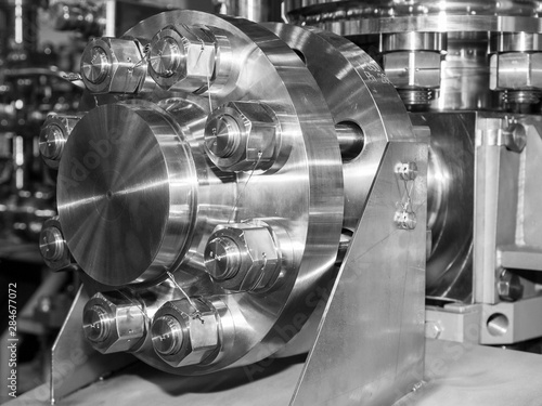 Flanges for connecting piping systems with bolts and nuts