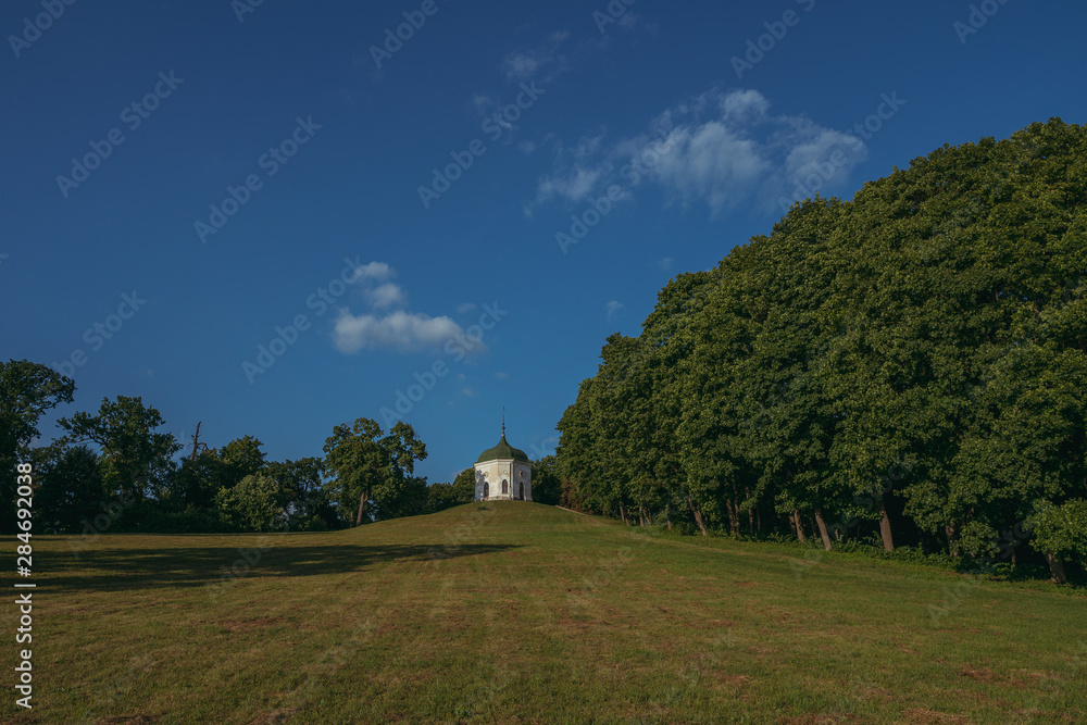 Journey. Palace and park ensemble. Kachanovka. Ukraine