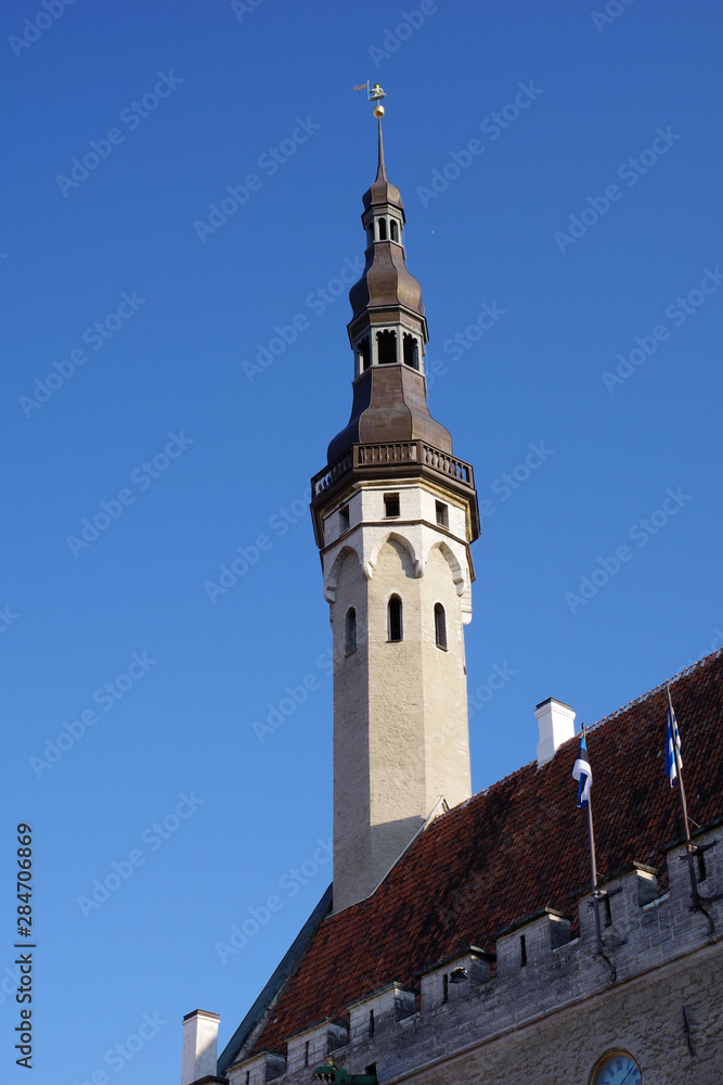 Clocher d'une église de Tallinn