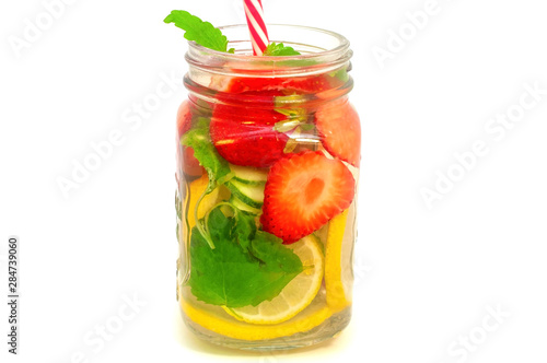 Detox water smoothie for cleansing the body