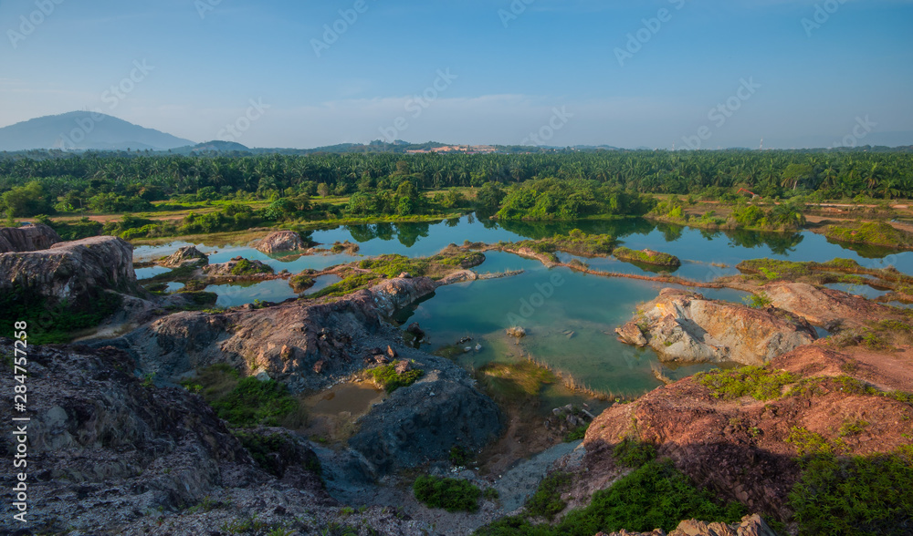 the atmosphere of the quarantined quarry