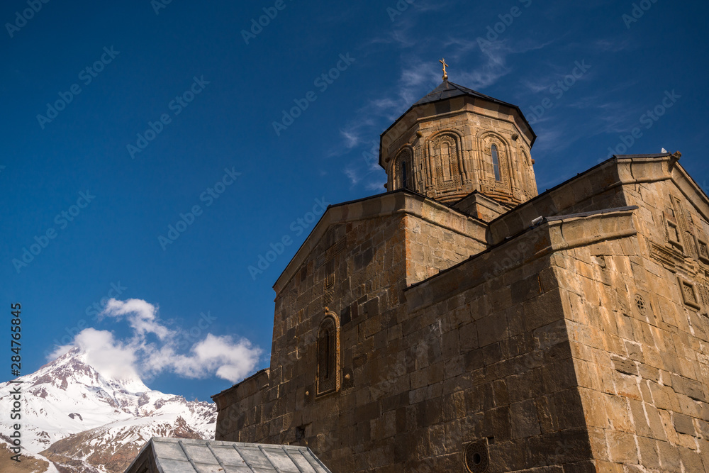 Fototapeta premium Trinity Church in the Caucasus Mountains, Georgia