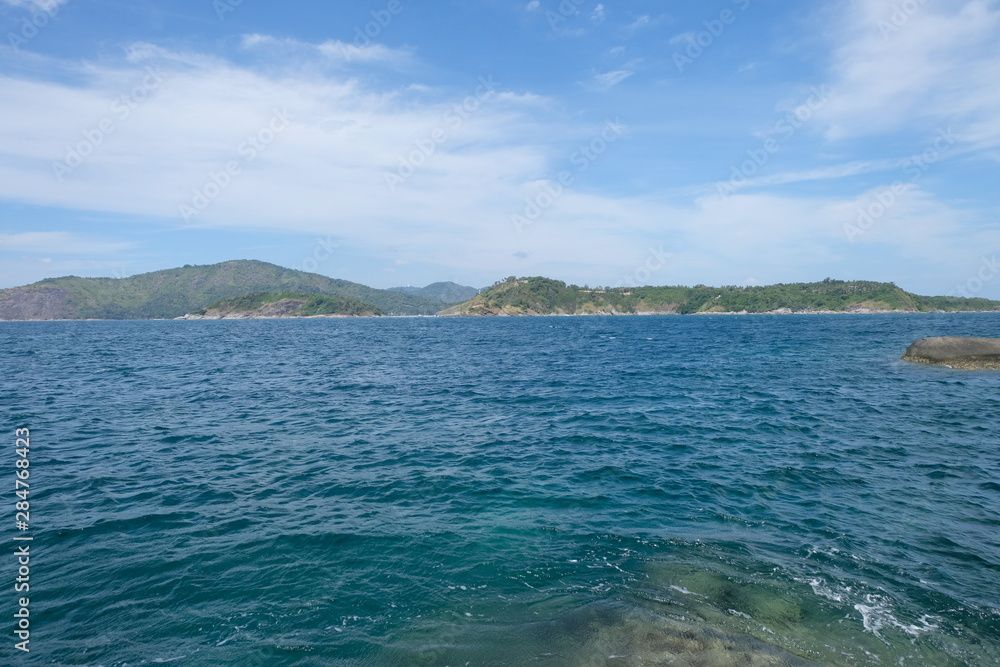 Fototapeta premium sea and blue sky