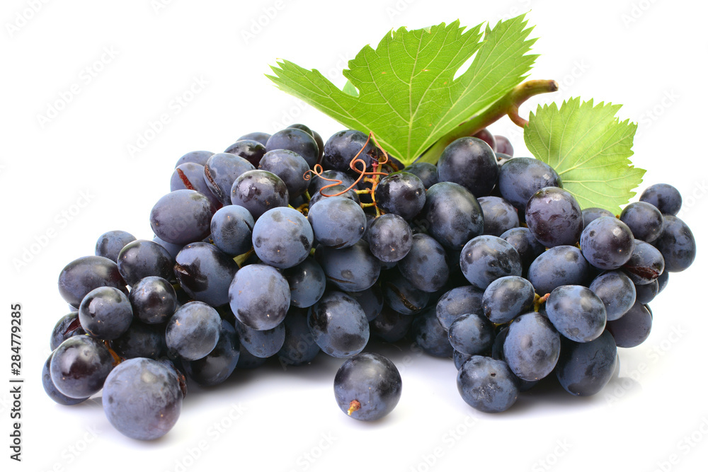 Fototapeta premium Grapes on a white background