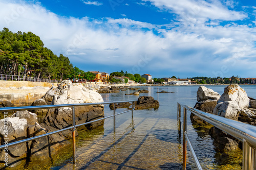Fototapeta Naklejka Na Ścianę i Meble -  Strand Porec, Istrien, Kroatien
