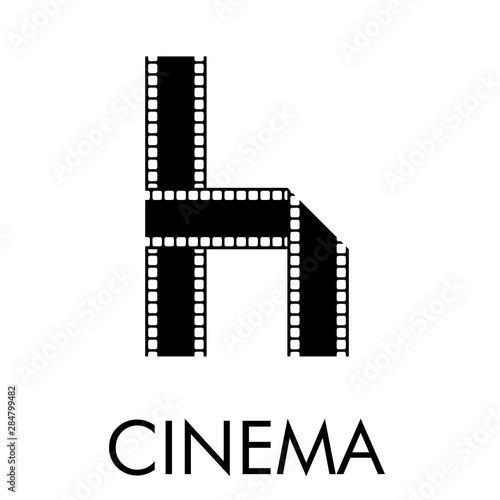 Logotipo con texto CINEMA con letra h como tira de película en color negro