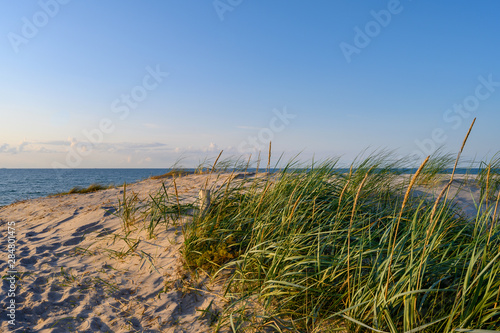 Sonnenuntergang in den Dünen der Ostsee © js-photo