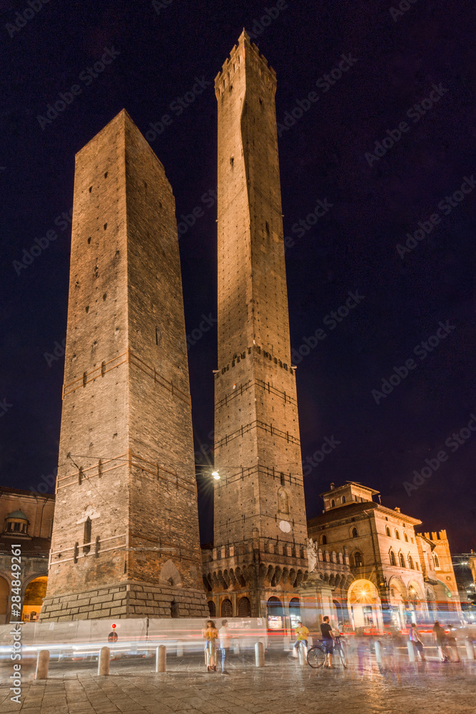 Two towers (Asinelli and Garisenda)