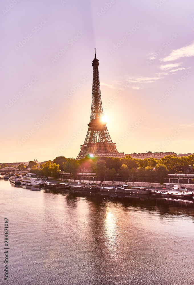 Eiffel Tower from a less usual angle. Picture taken from the Bir-Hakeim Bridge