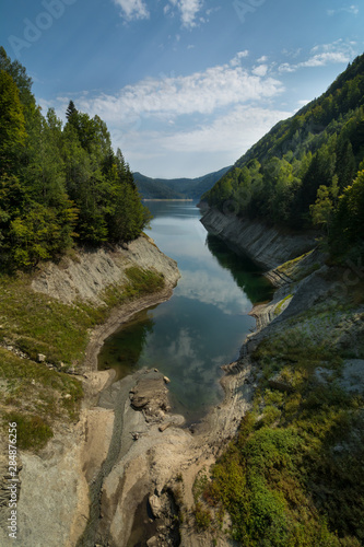 Fototapeta Naklejka Na Ścianę i Meble -  Reflection of the clouds in the mountain lake