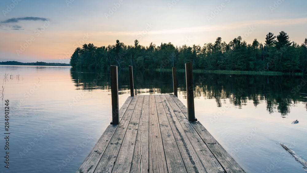 Obraz premium Moose Lake Campground Dock