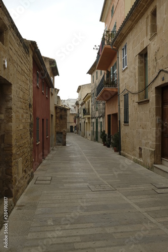 Fototapeta Naklejka Na Ścianę i Meble -  Die Altstadt von Alcúdia, Mallorca, Balearen, Spanien