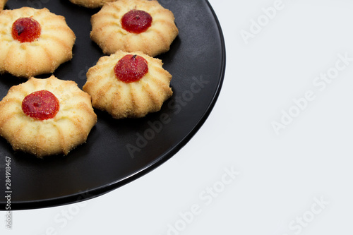 biscuits with strawberry on plate