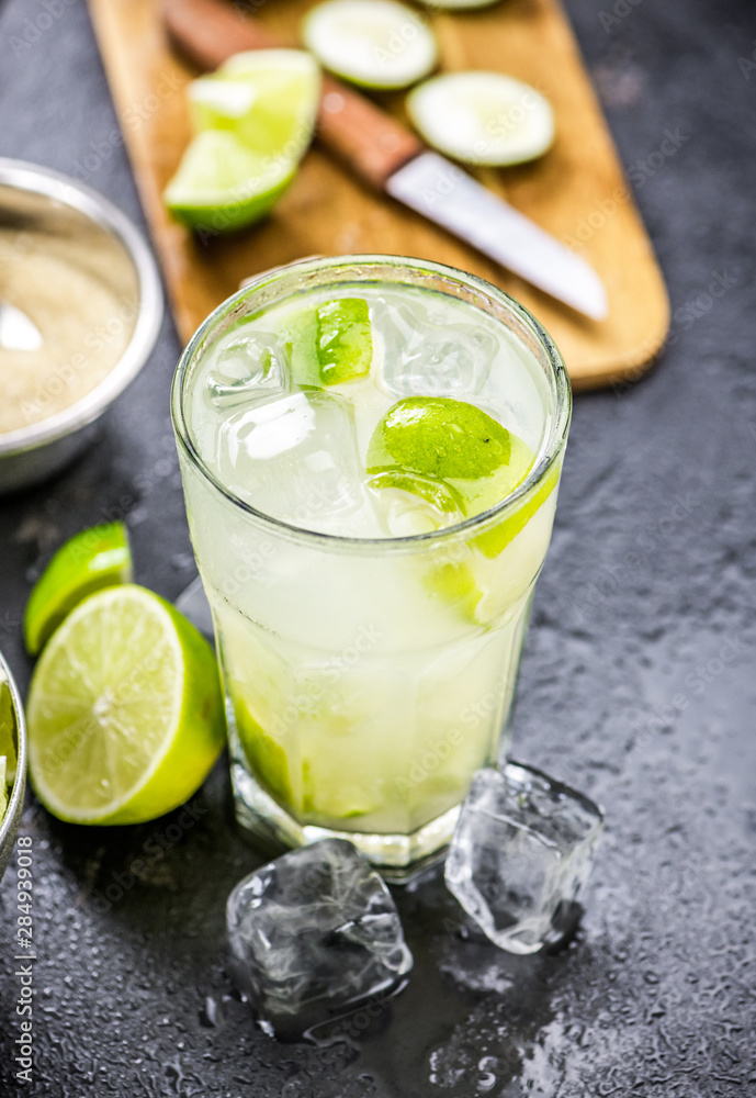 Fototapeta premium Fresh made Caipirinha