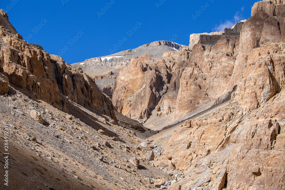Himalayan mountain landscape along Leh to Manali highway. Majestic rocky mountains in Indian Himalayas, India Himalayan mountain landscape along Leh to Manali highway. Majestic rocky mountains in Indian Himalayas, India
