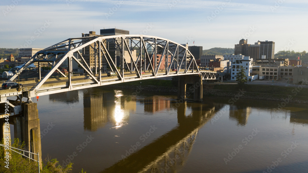 Naklejka premium South Side Bridge over Kanawha River Charleston West Virginia State Capitol
