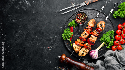 Принти на полотні Chicken shish kebab with onions and tomatoes