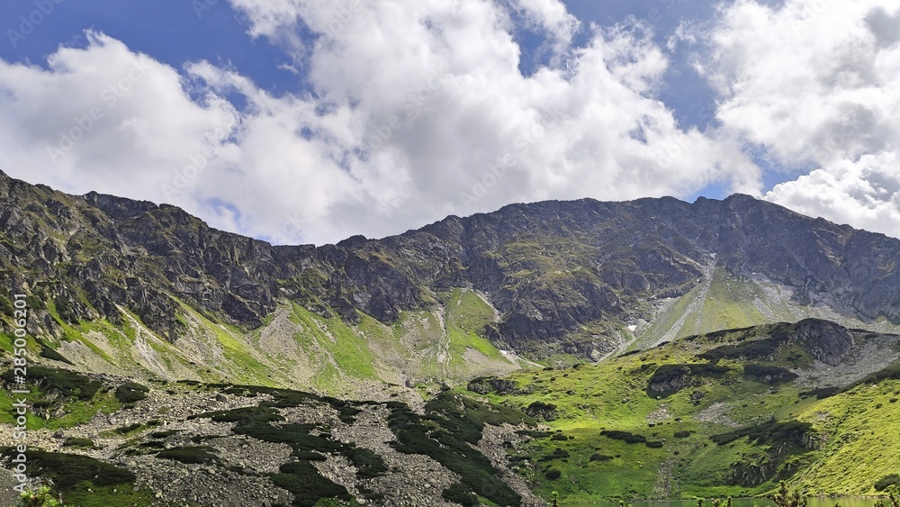 Obraz premium Landscape Picture form High Tatras mountains in Polish highest mountain range