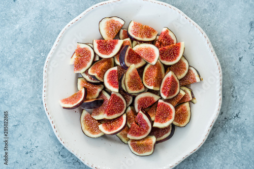 Sliced Fresh Ripe Fig Slices Ready to Use / Eat.