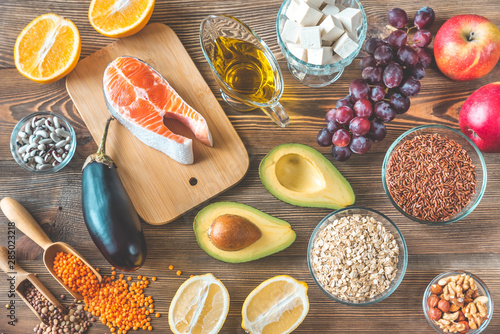 Photos Foods providing low cholesterol diet