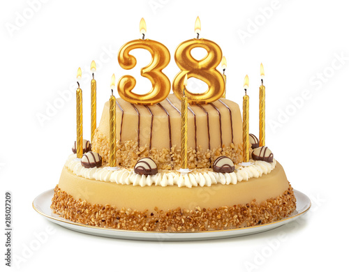 Festliche Torte mit goldenen Kerzen - Nummer 38
