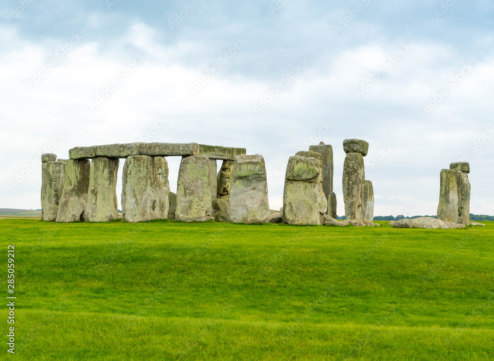 stonehenge in england under Cloudy Sky