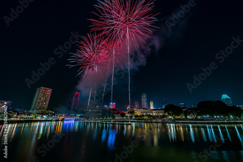 Fireworks at the riverside - Singapore National day © hit1912