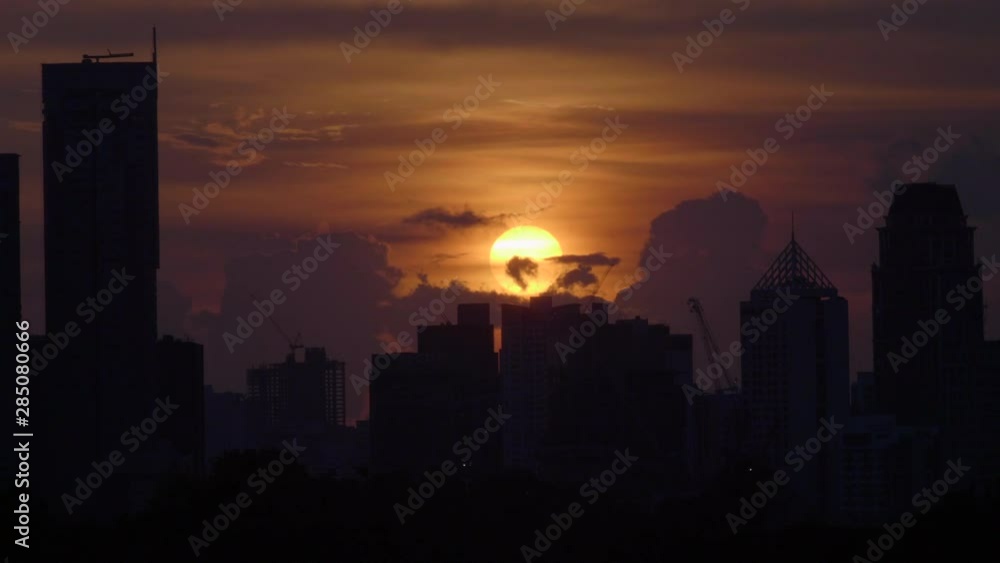 Beautiful sunset of manila city , view a city skyline int he twilight. Beautiful sunset of manila city , view a city skyline int he twilight.