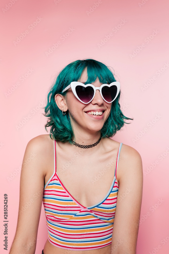Fashionable teenager with sunglasses Fashionable teenager with sunglasses