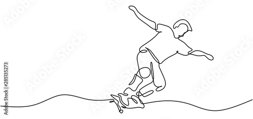 Skateboard game player continuous one line drawing. Skaters showing skills sport theme lineart. Editable stroke vector illustration isolated on white background.