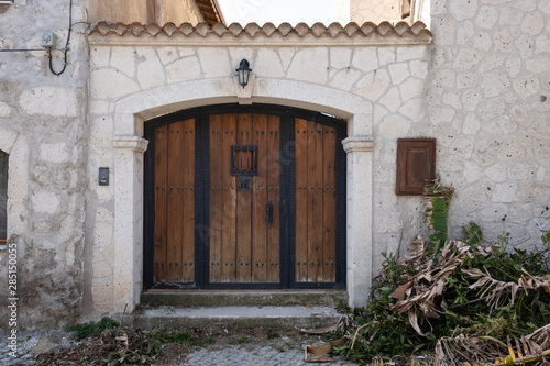 Old door and detail from Alacati.