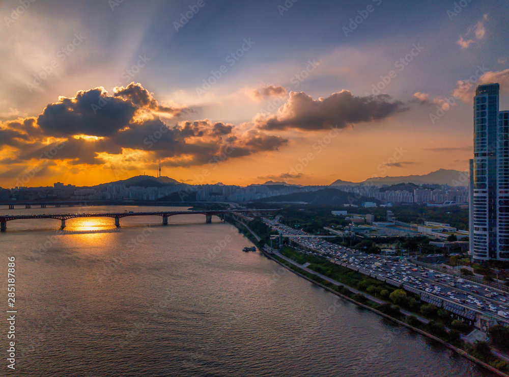 seoul city at sunset south korea