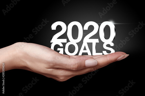 Hand with goals 2020.