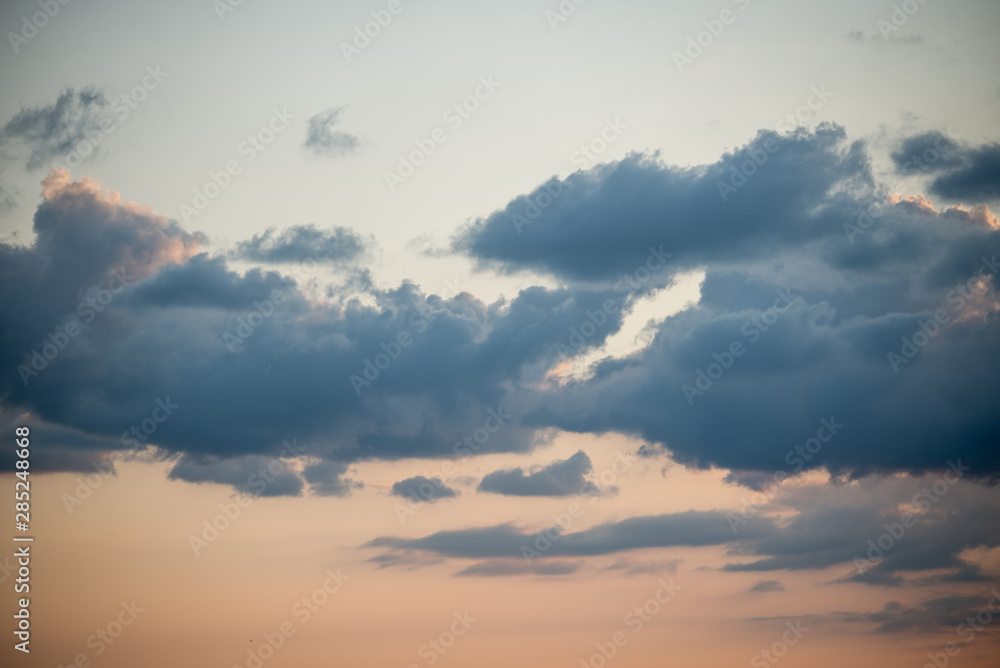 Obraz premium clouds at sunset