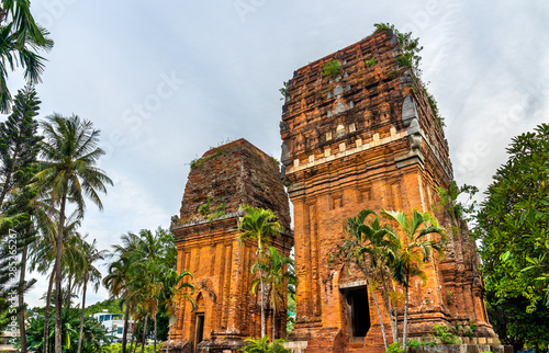 Twin Towers in Qui Nhon, Vietnam photo