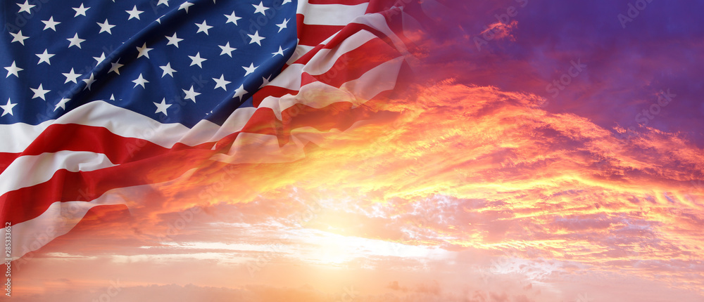 American flag and bright sky - obrazy, fototapety, plakaty 