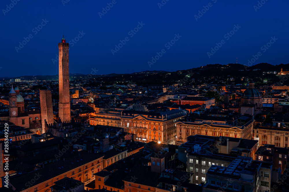 Obraz premium bologna two towers